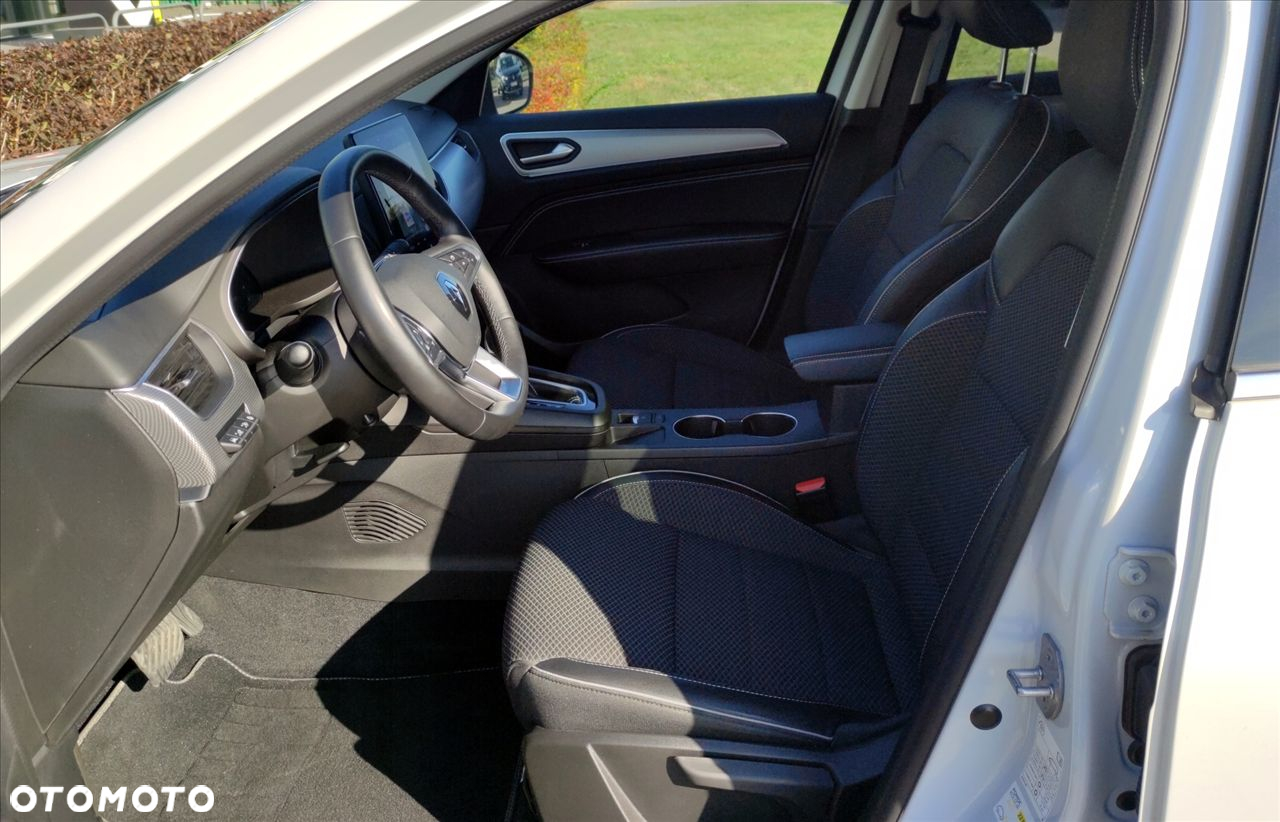 Renault Arkana 1.6 E-TECH Intens MMT - 7