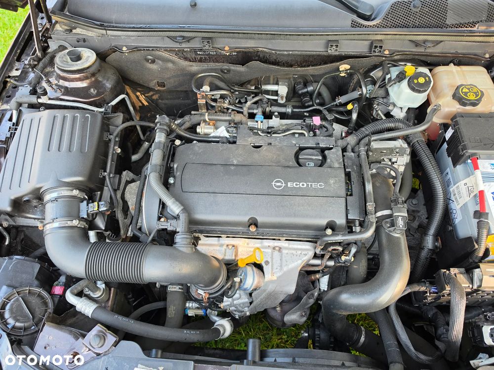 Opel Insignia - 35