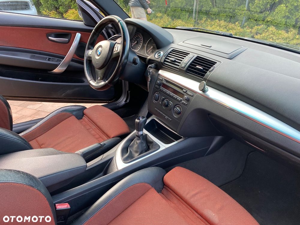 BMW Seria 1 123d - 8