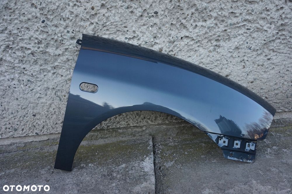 BŁOTNIK PRAWY SEAT IBIZA III 3 LS7Z