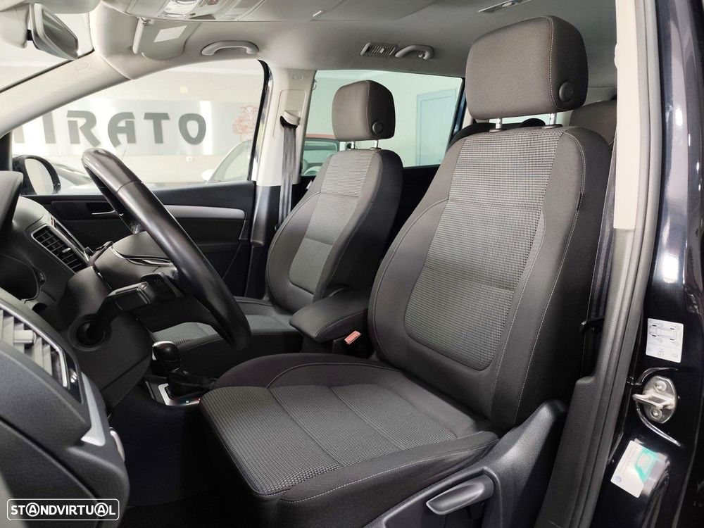 VW Sharan 2.0 TDI Blue Confortline DSG - 14