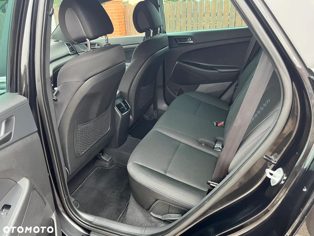 Hyundai Tucson blue 1.6 GDi 2WD Passion - 13