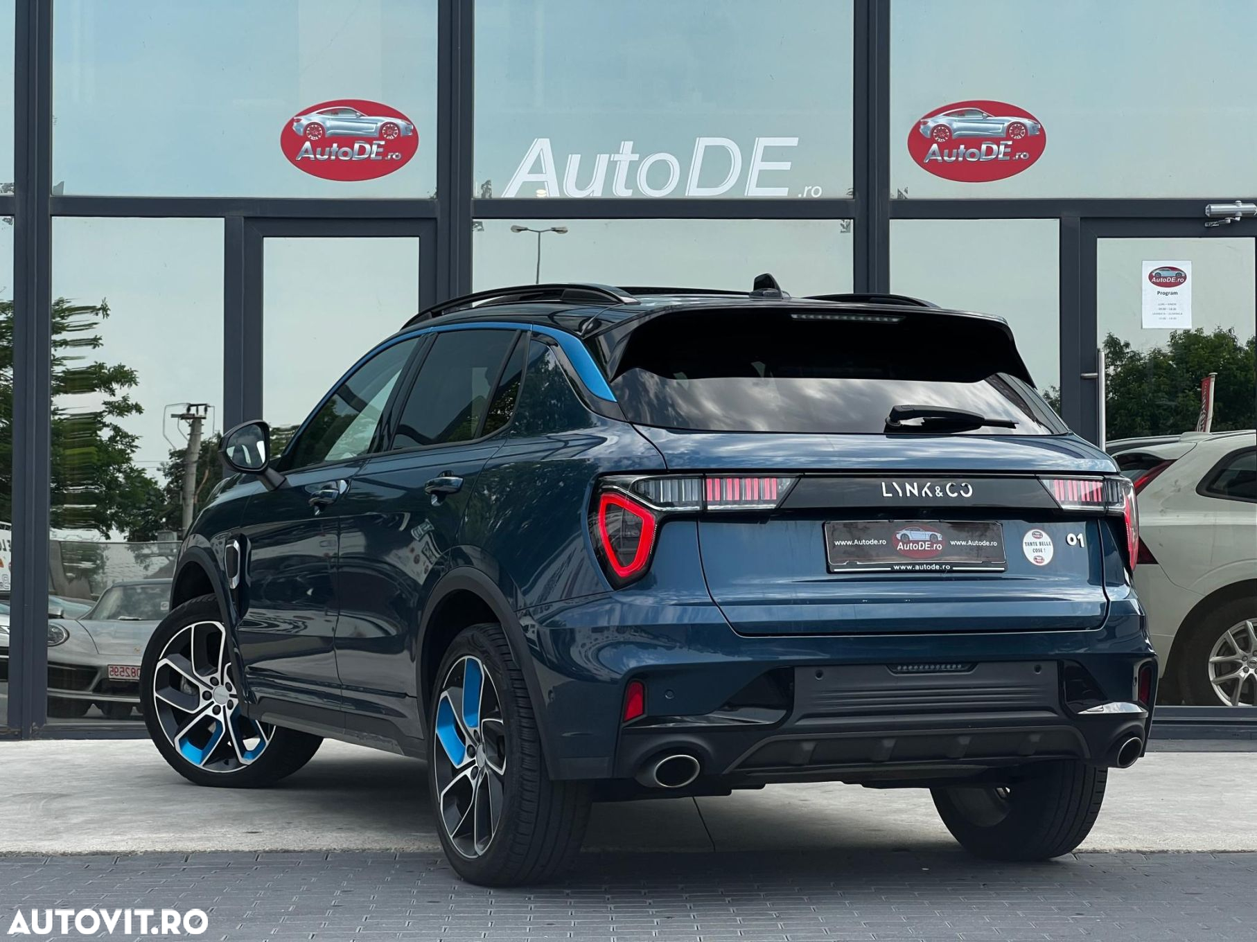 Lynk&Co 01 - 3