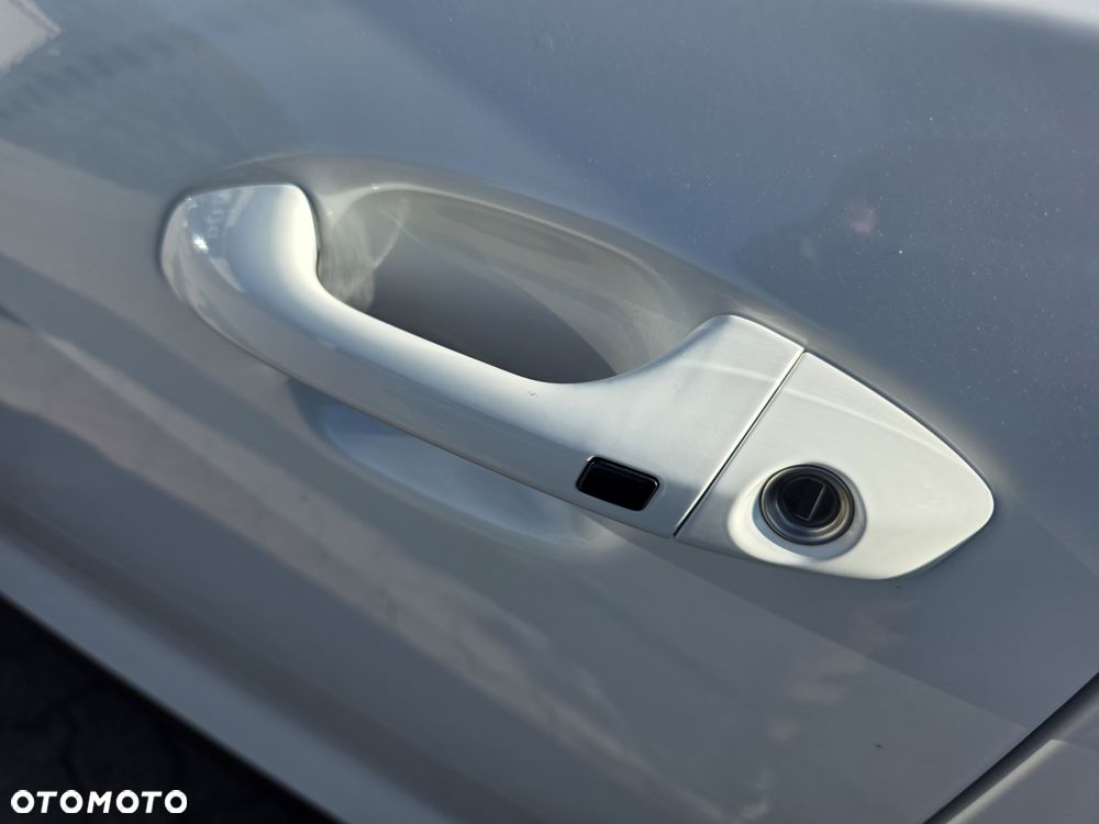 Kia Stonic 1.0 T-GDI DCT OPF Platinum Edition - 19