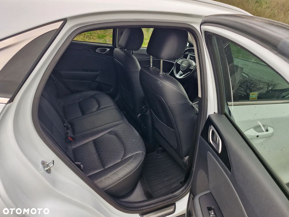 Kia XCeed 1.6 CRDi SCR L Business Line DCT - 21