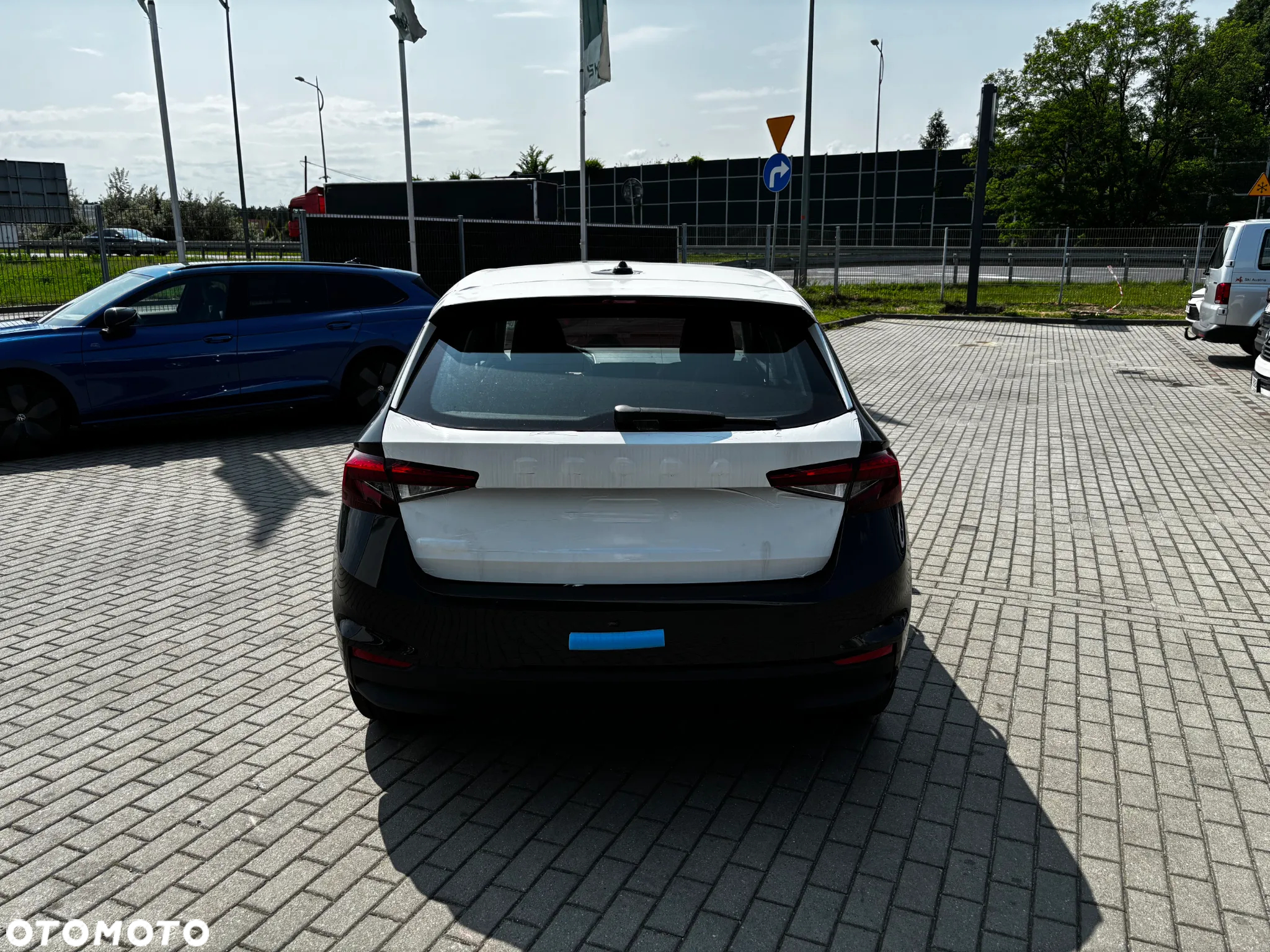 Skoda Fabia 1.0 TSI Selection DSG - 2