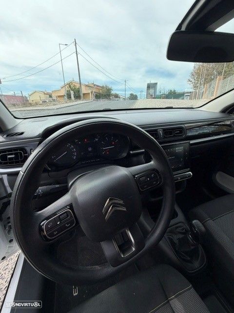 Citroën C3 1.2 PureTech Feel - 21
