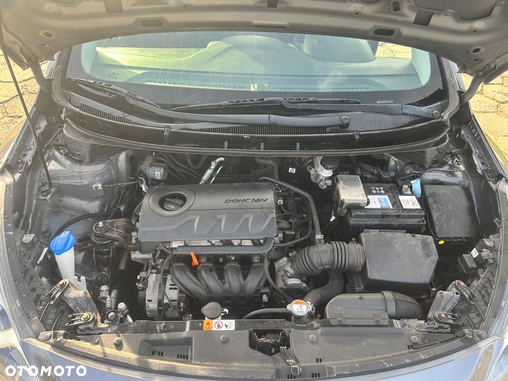 Hyundai i30 blue 1.4 Classic - 25