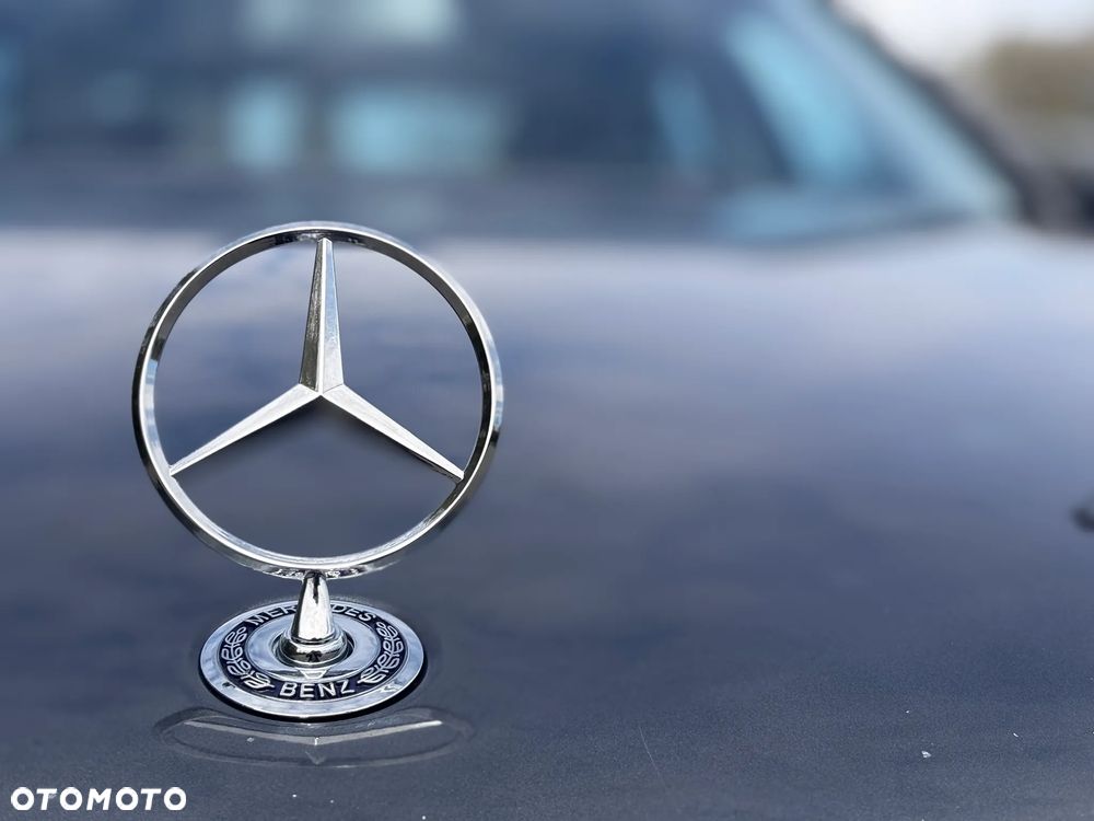 Mercedes-Benz Klasa E 320 CDI 7G-TRONIC Avantgarde BusinessEDITION - 4