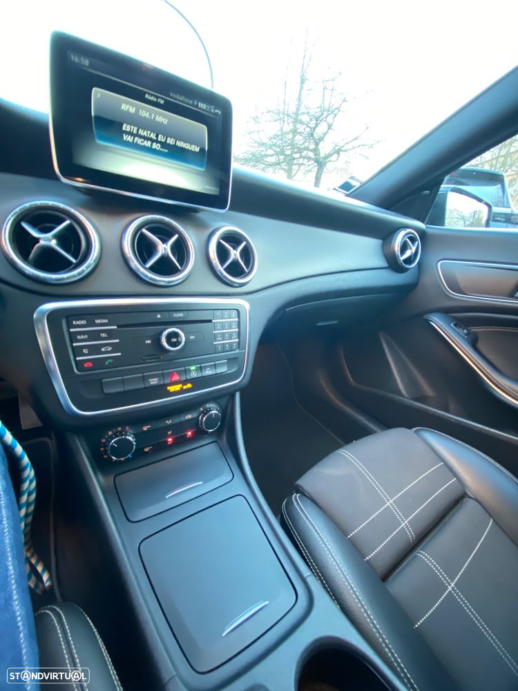 Mercedes-Benz CLA 180 d Shooting Brake AMG Line Aut. - 5