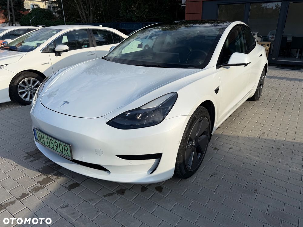 Tesla Model 3 - 2