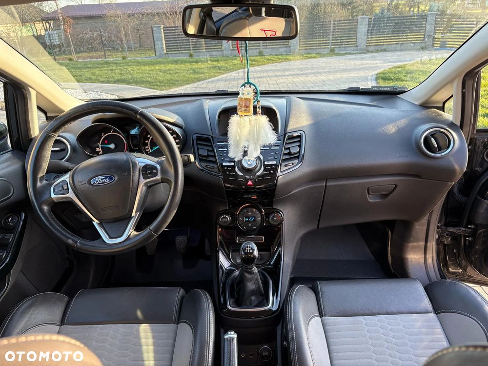 Ford Fiesta 1.6 TDCi Titanium - 5