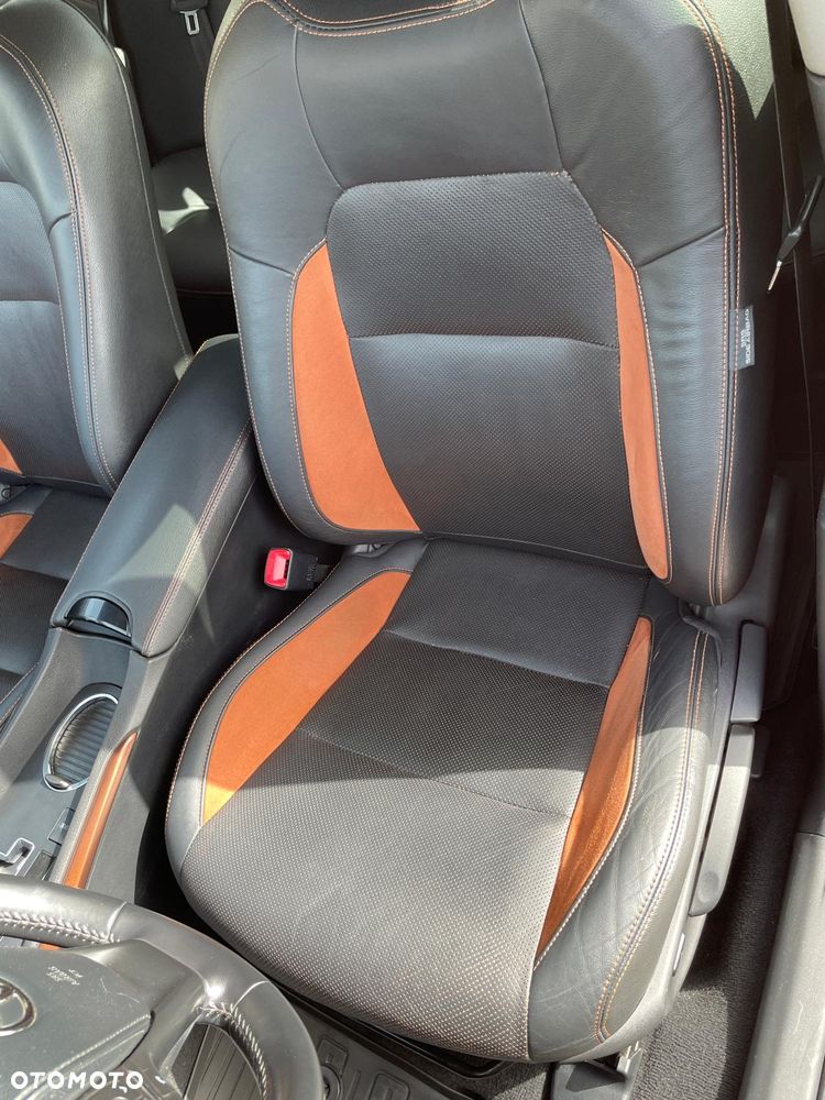 Toyota Avensis 2.0 Premium MS - 7