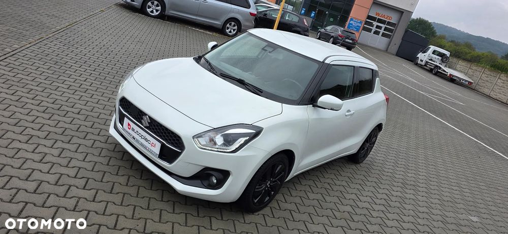 Suzuki Swift 1.2 SHVS Premium Plus - 9