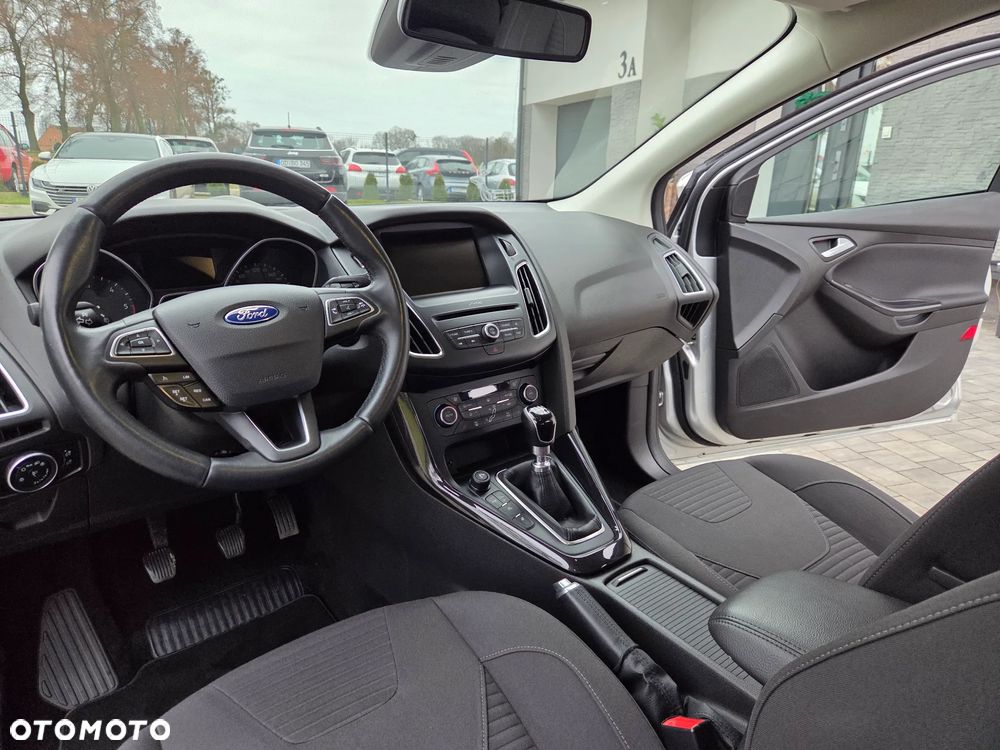 Ford Focus 1.5 TDCi DPF Start-Stopp-System Business - 20