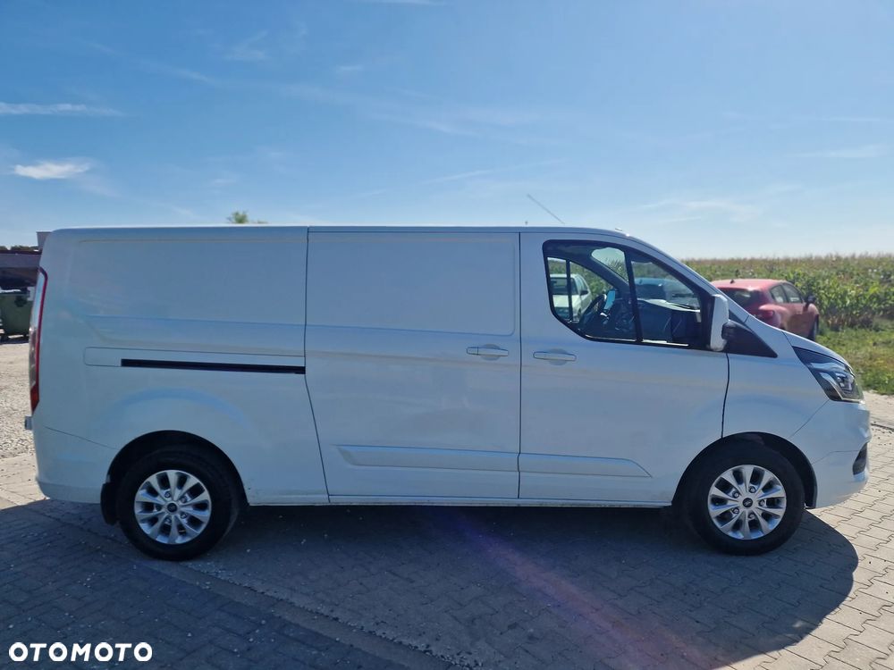Ford Transit Custom Limited - 8