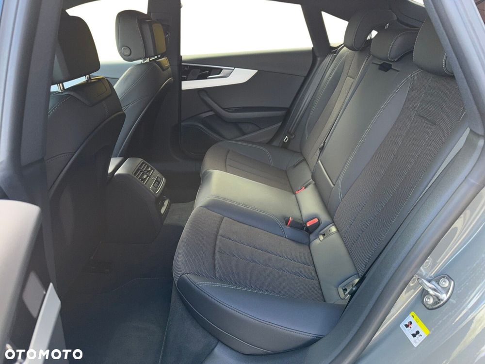 Audi A5 Sportback - 11