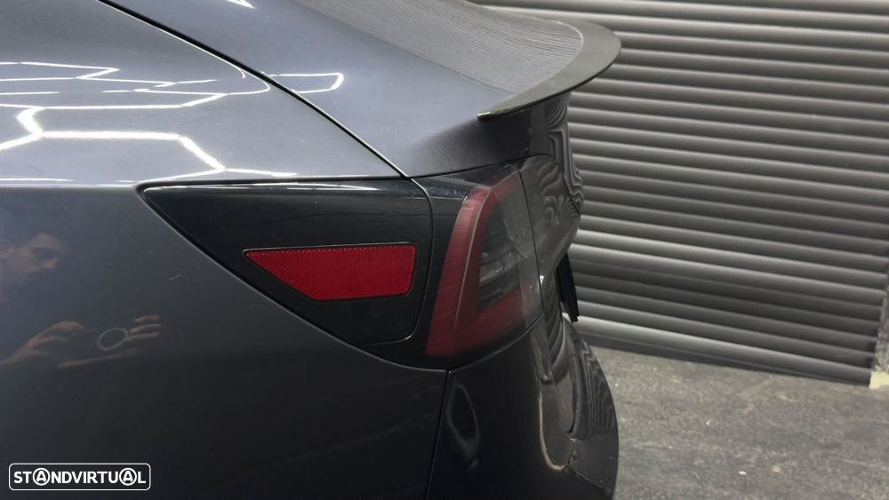 Tesla Model 3 Performance Dual Motor AWD - 25