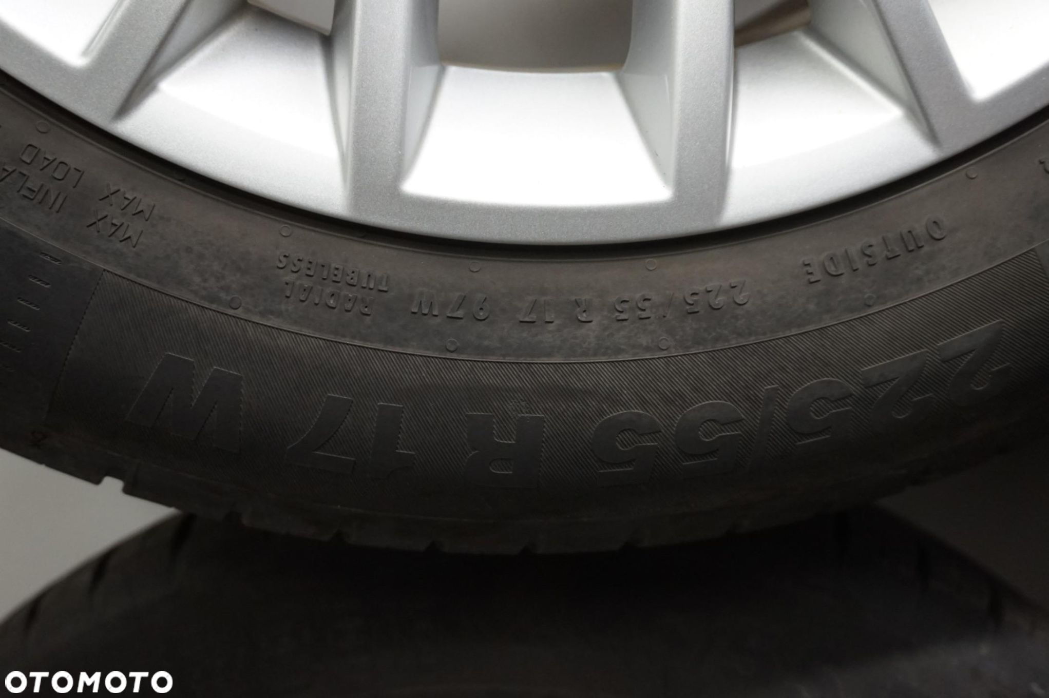 ALUFELGI VW PASSAT B7 17" 5x112 ET 40 225/55R17 - 10