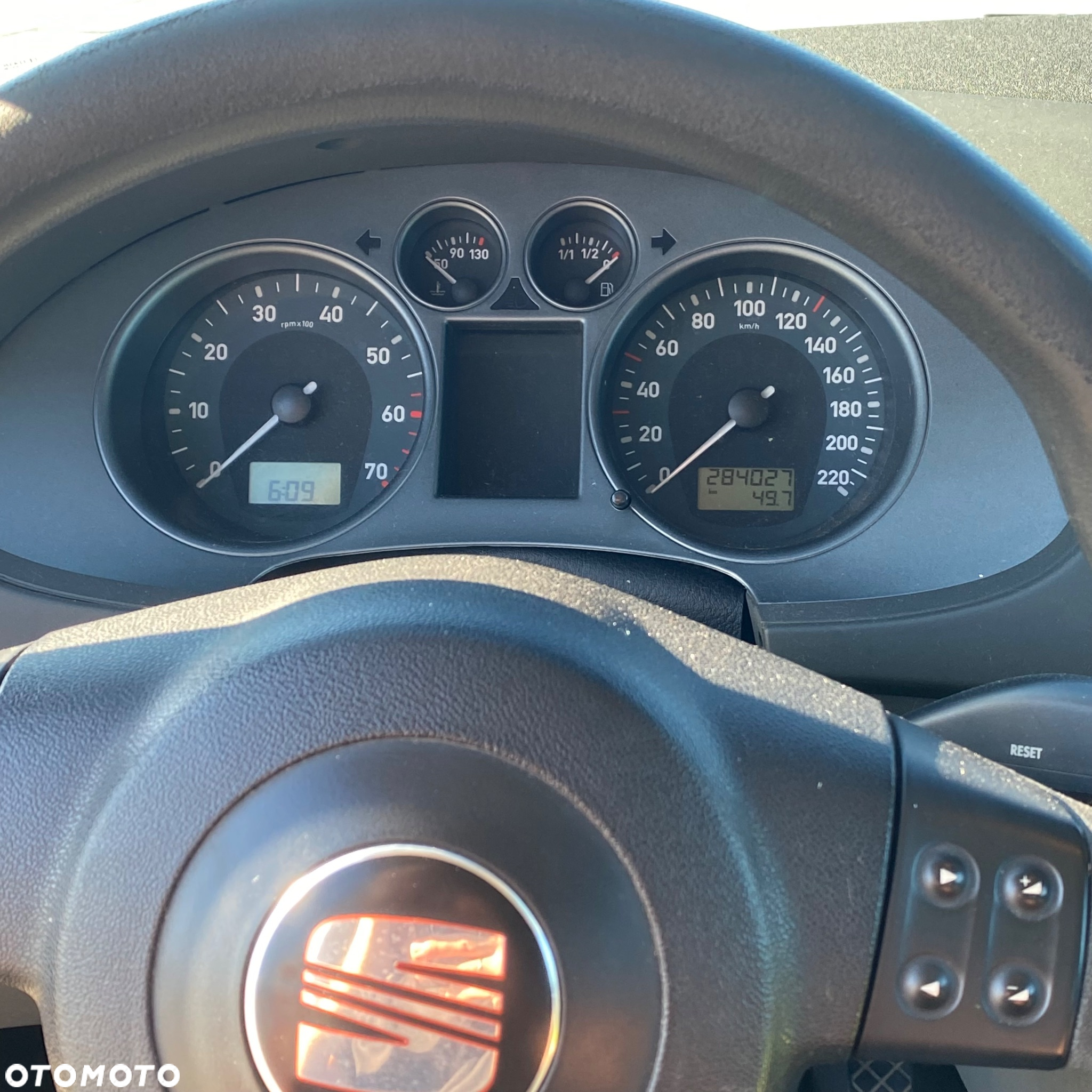 Seat Ibiza 1.4 16V Signo - 10