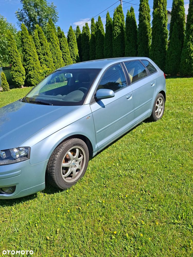 Audi A3 Sportback - 5