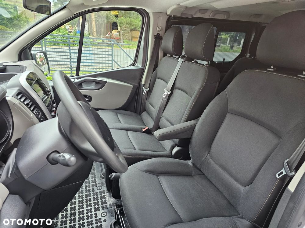 Renault Trafic ENERGY Grand Combi Authentique - 18