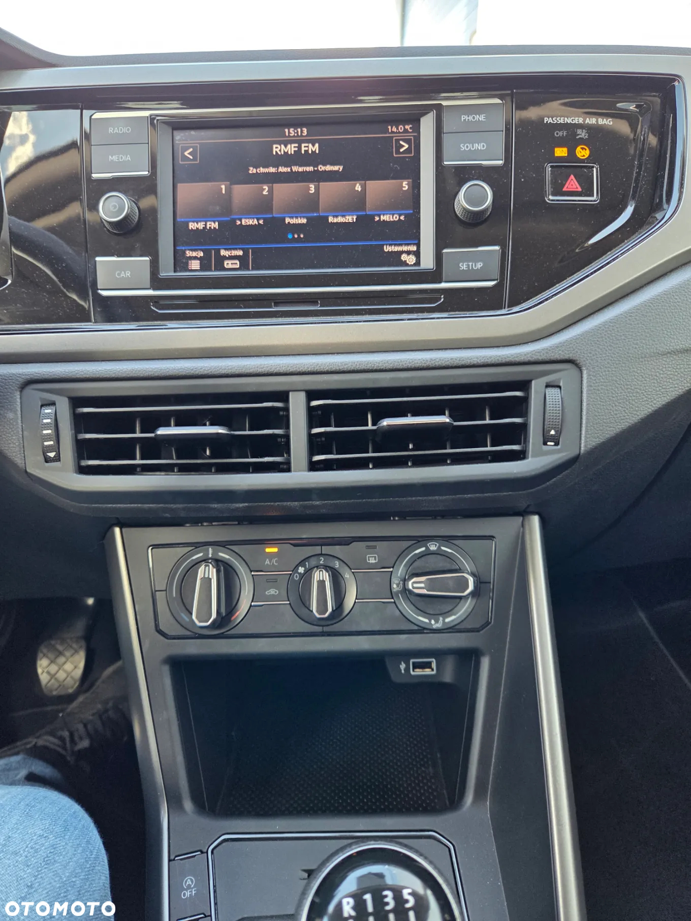 Volkswagen Polo 1.6 TDI SCR Comfortline - 13