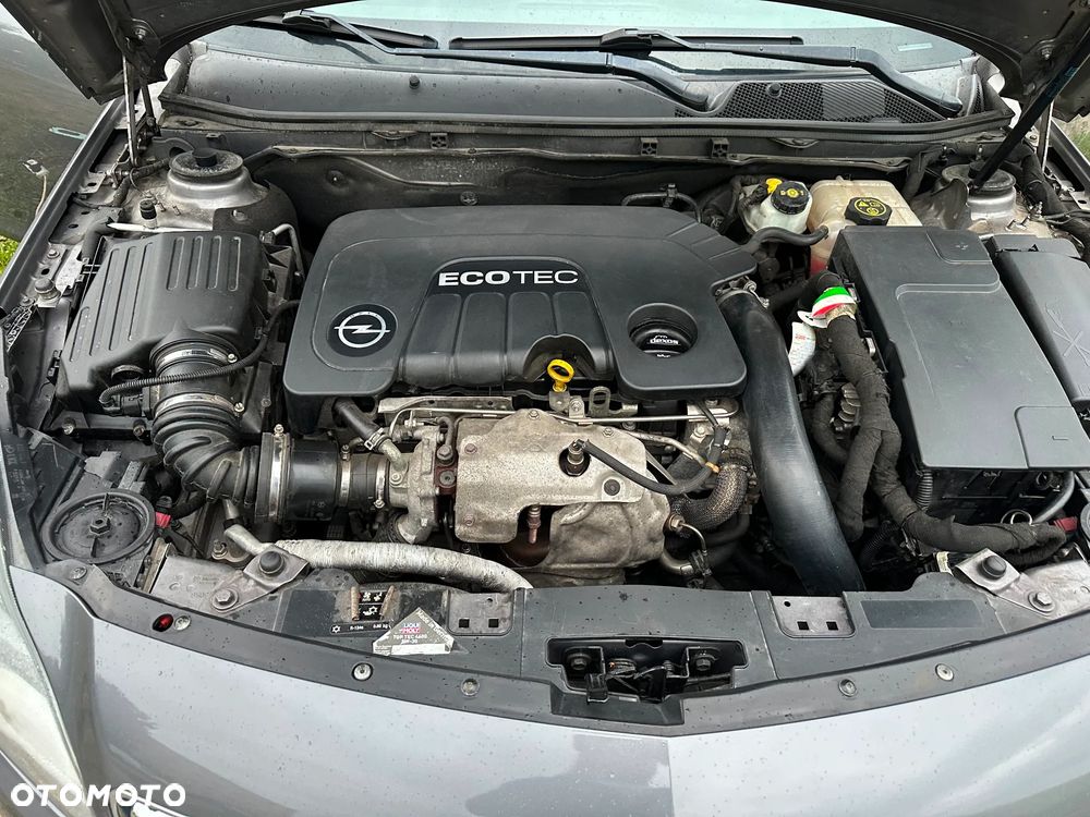 Opel Insignia - 19