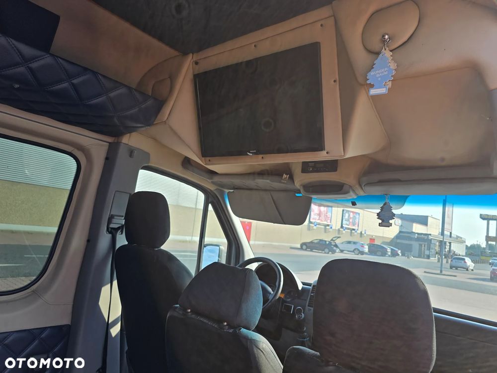 Mercedes-Benz Sprinter 906.213 - 34