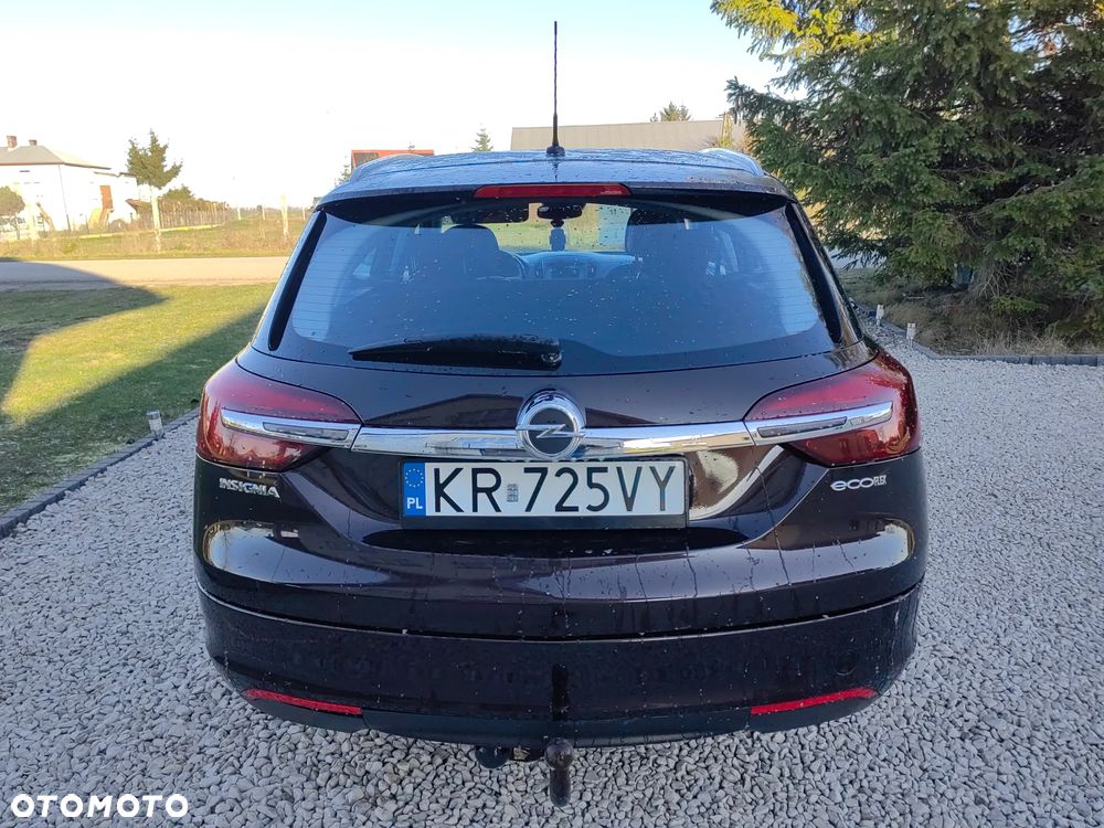Opel Insignia - 10