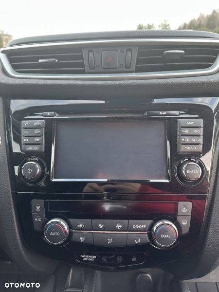 Nissan Qashqai 1.5 dCi N-Connecta - 9