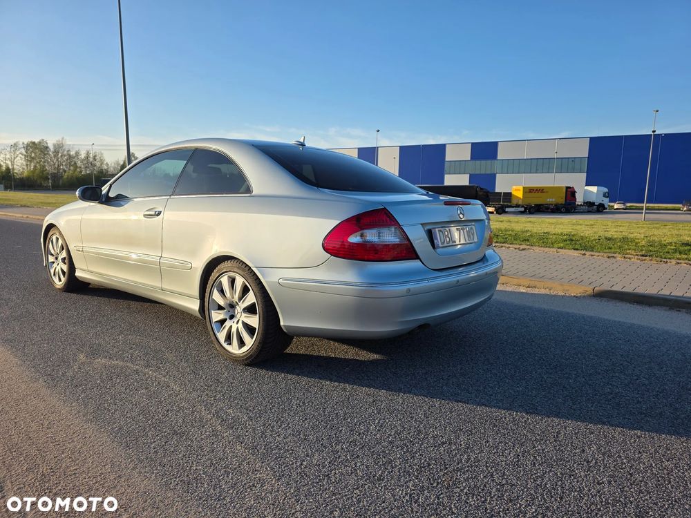 Mercedes-Benz CLK - 5