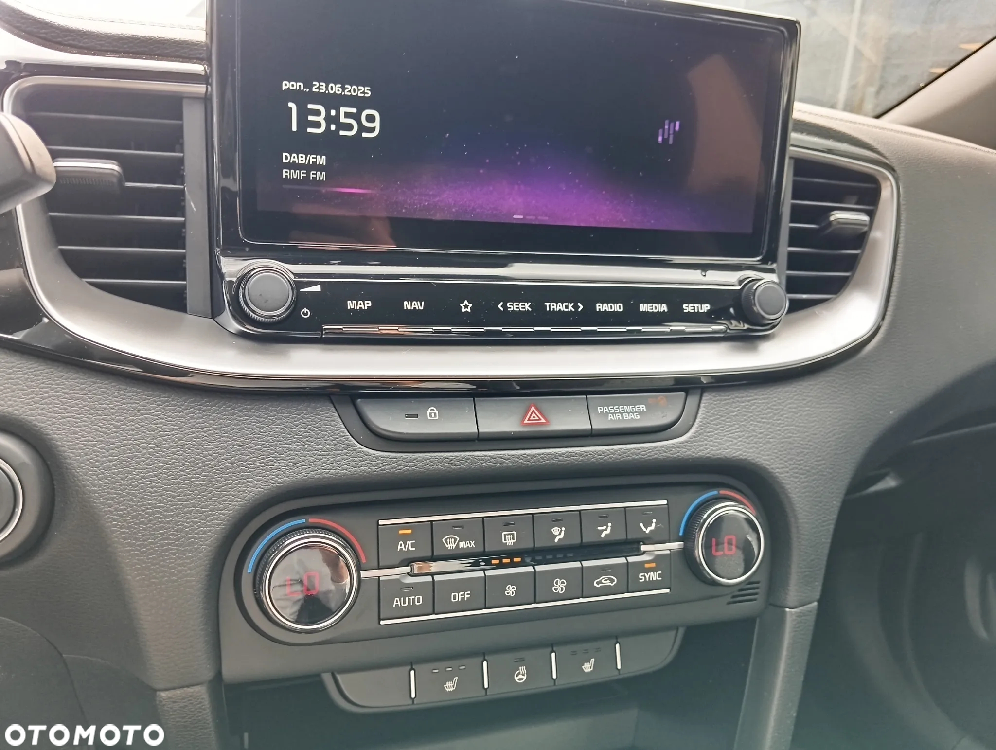 Kia Ceed - 15