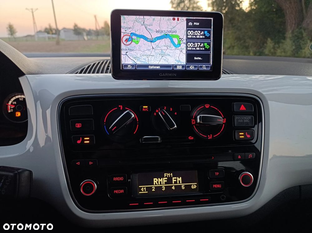 Volkswagen up! club - 15