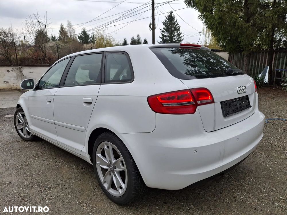 Audi A3 1.4 TFSI ack S tronic Attraction - 4