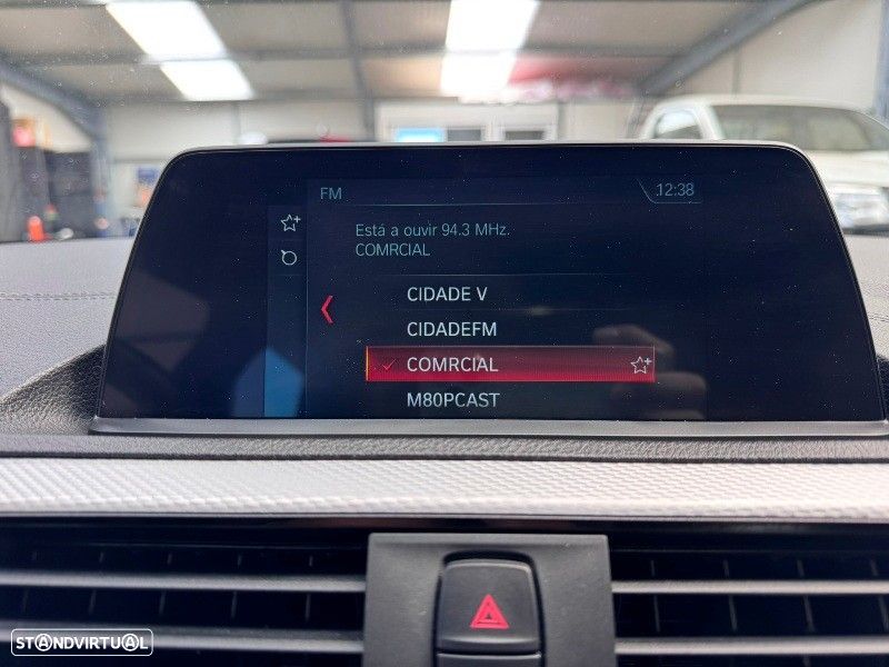 BMW 120 d Pack M Auto - 29