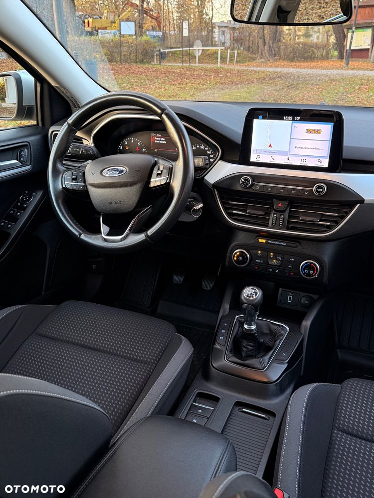Ford Focus 1.0 EcoBoost Start-Stopp-System ACTIVE DESIGN - 8