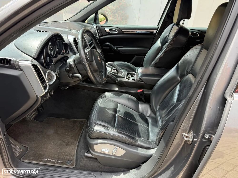 Porsche Cayenne 3.0 V6 - 6