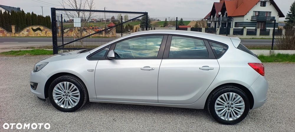Opel Astra 1.6 Style - 15