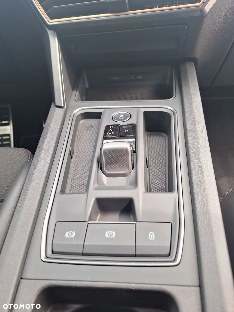 Cupra Formentor 2.0 TSI 4Drive VZ Tribe Edition DSG - 32