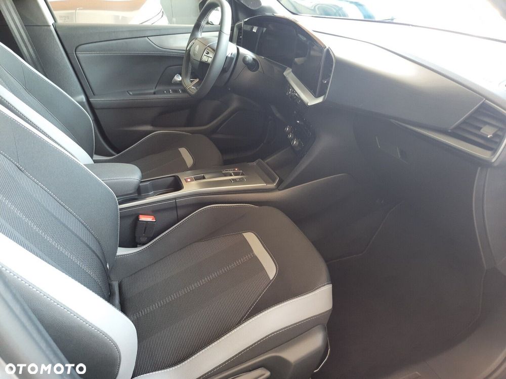 Opel Mokka 1.2 T mHEV GS S&S eDTC6 - 10
