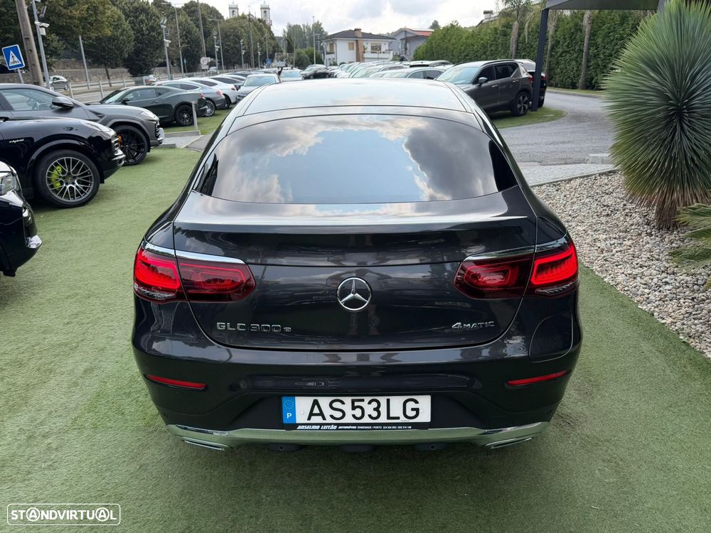 Mercedes-Benz GLC 300 e Coupé 4Matic - 10