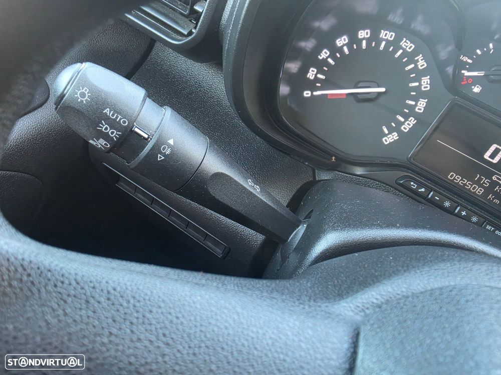 Toyota Proace City 1.5D L2 Comfort - 24