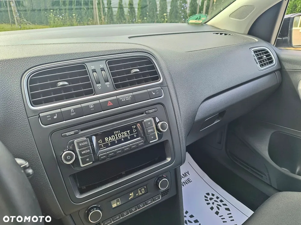 Volkswagen Polo 1.2 Style - 27