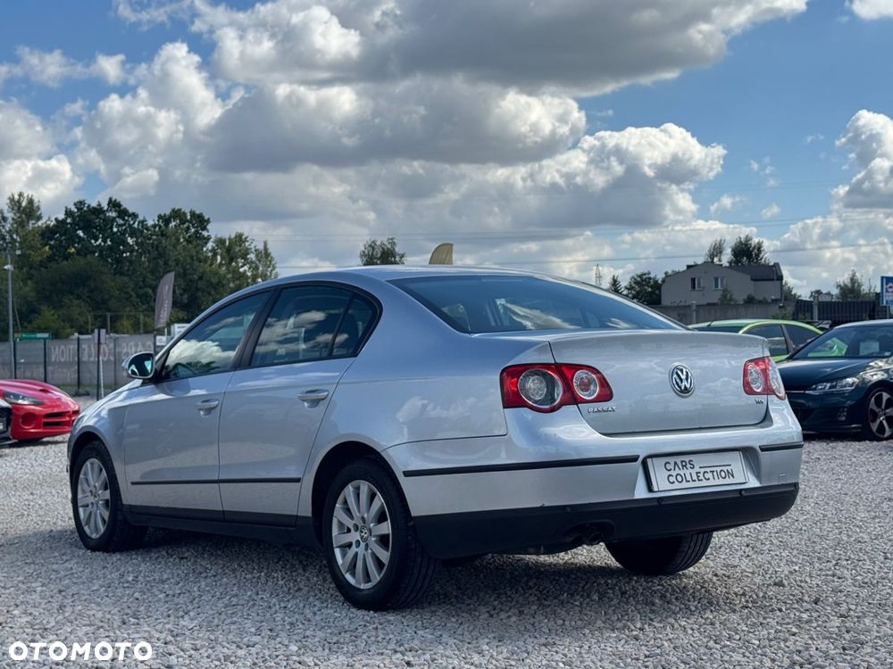 Volkswagen Passat - 6
