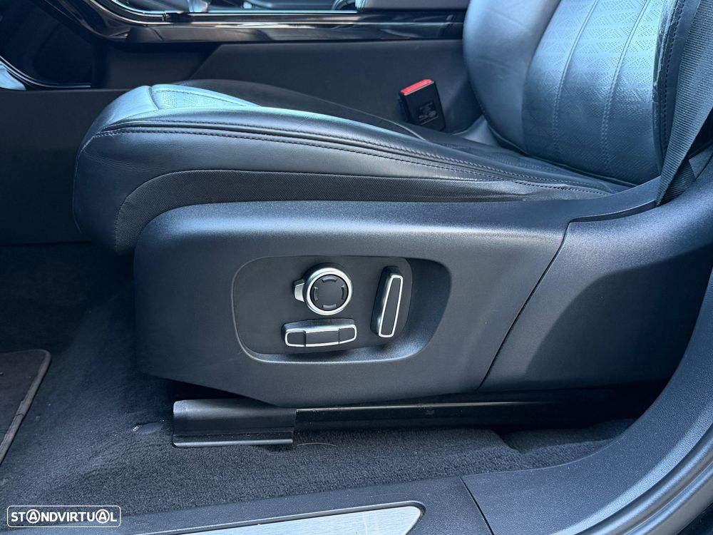 Land Rover Range Rover Evoque 1.5 P300e AWD R-Dynamic HSE Auto - 13