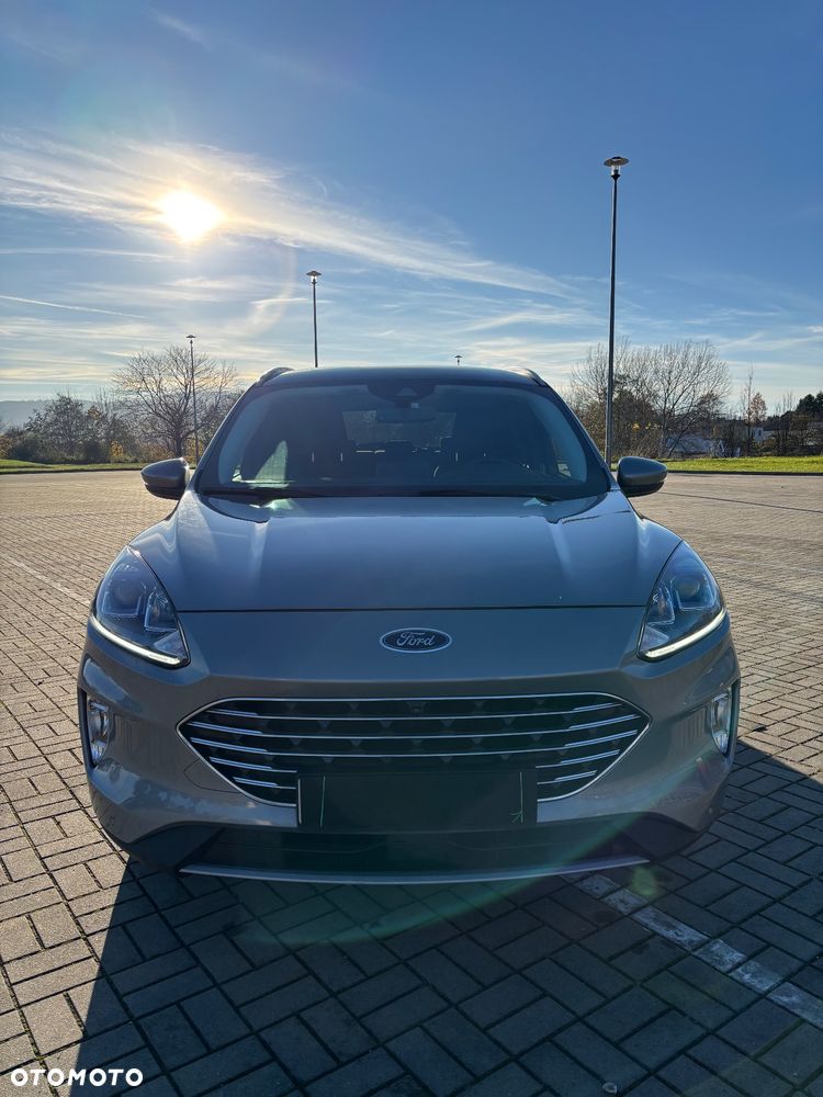 Ford Kuga 2.5 FHEV FWD Titanium - 1