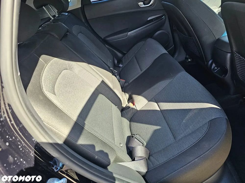 Hyundai Kona 39kWh Style - 16