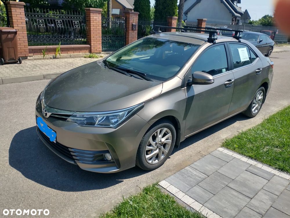 Toyota Corolla 1.6 Comfort - 1