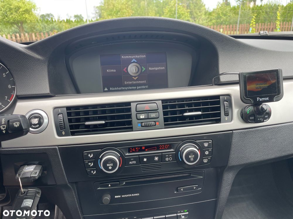 BMW Seria 3 - 32
